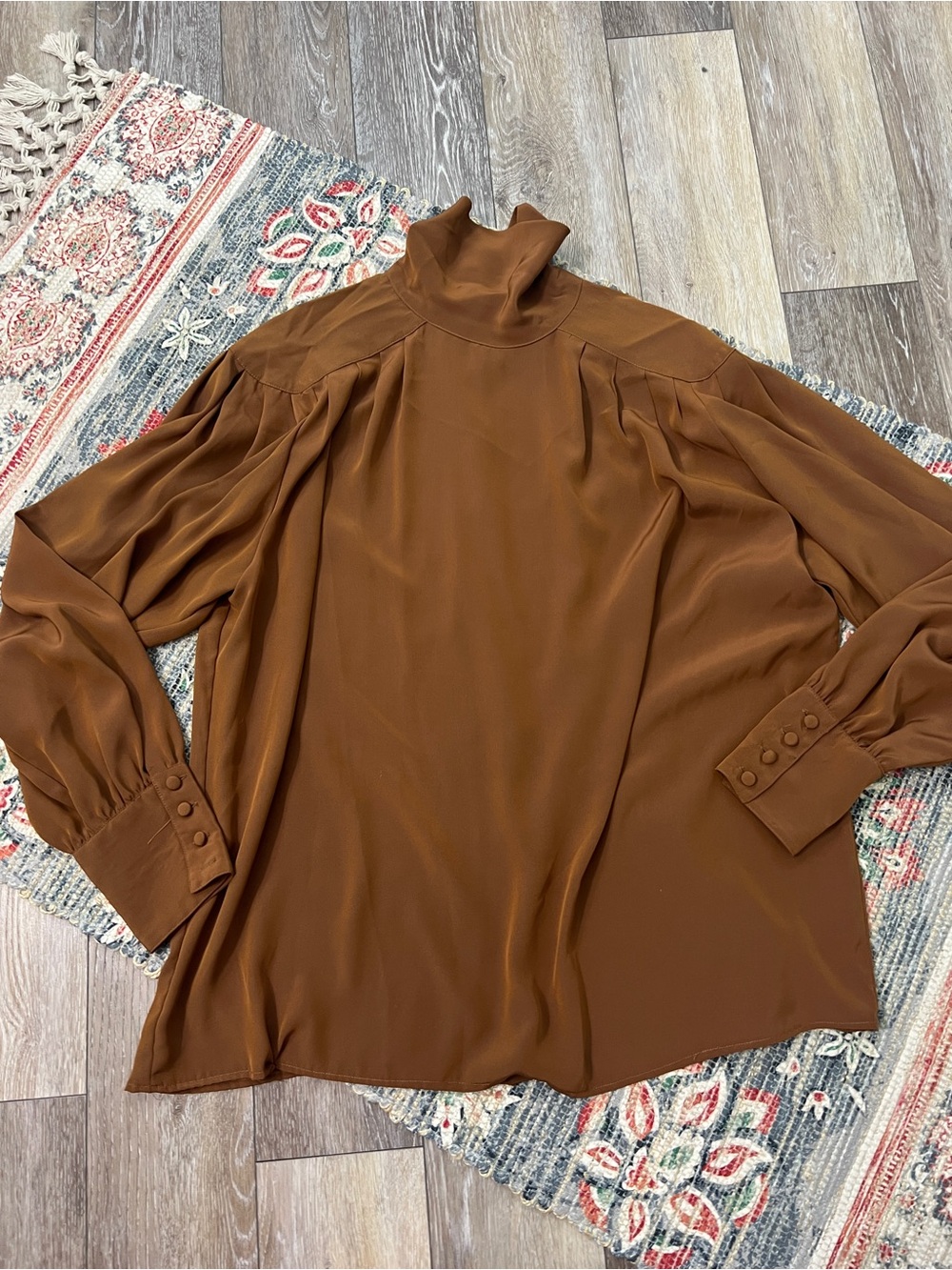 Vintage Weathervane Women’s size 12 Solid Brown Polyester Mock Neck Button Blous